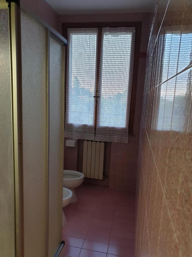 Villa Ferrari Oriella Solignano Nuovo Bagian luar foto